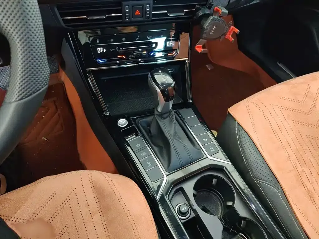 Volkswagen Passat — фото 7