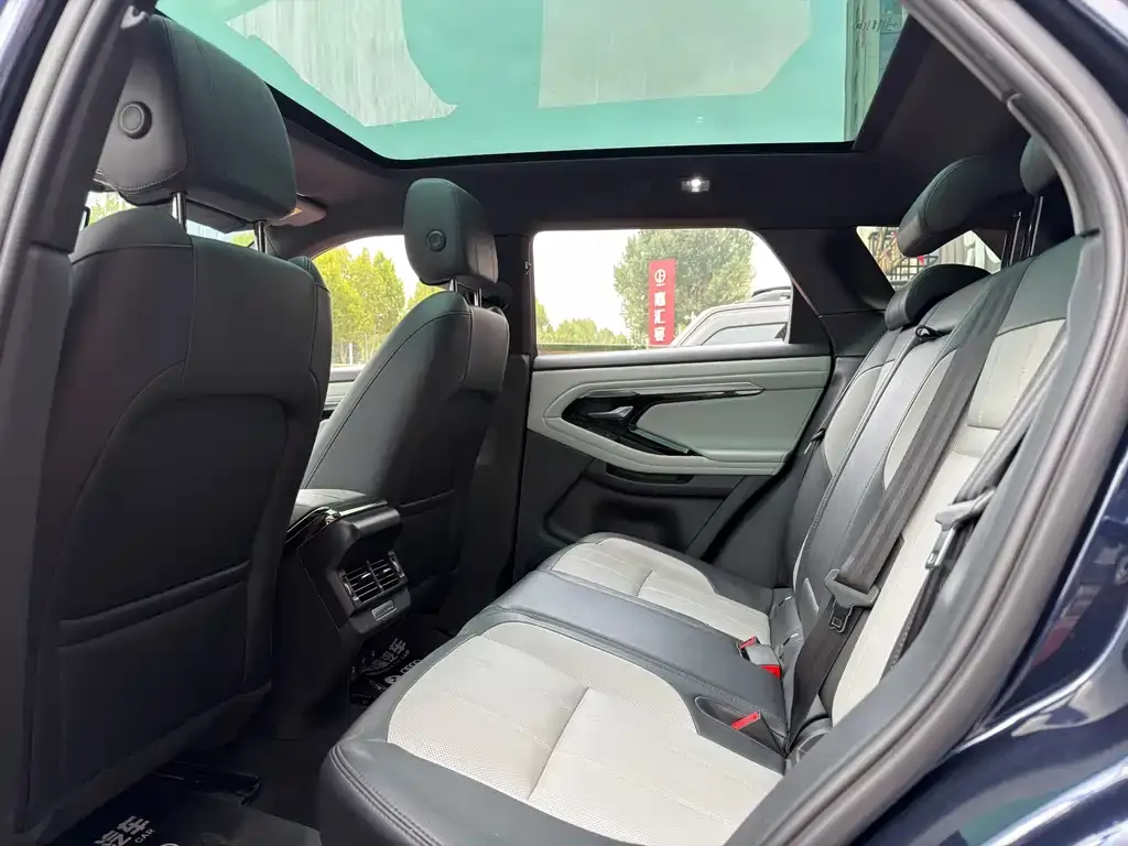 Land Rover Evoque — фото 3