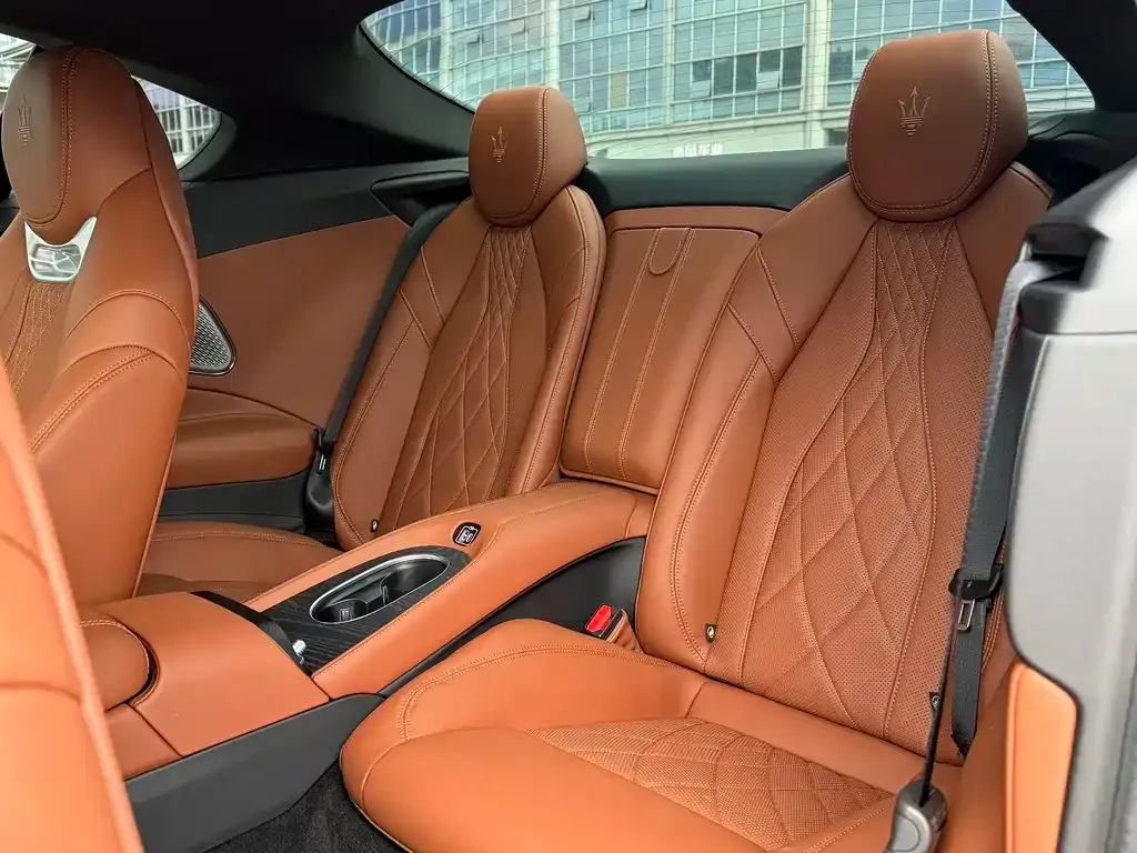 Maserati GranTurismo — фото 3