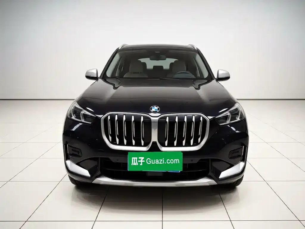 BMW X1 — фото 5