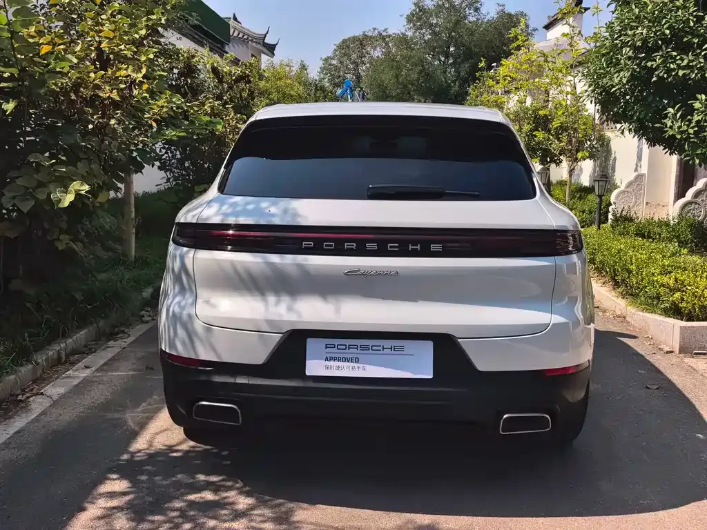 Porsche Cayenne Hybrid — фото 3