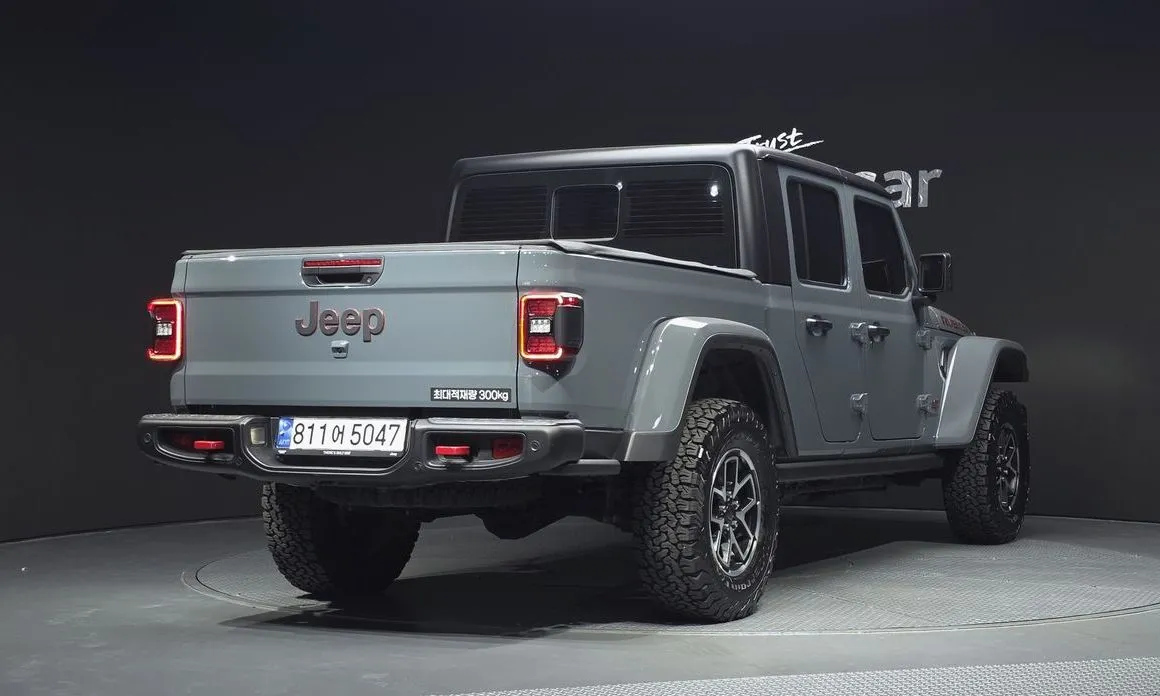 Jeep Gladiator — фото 9
