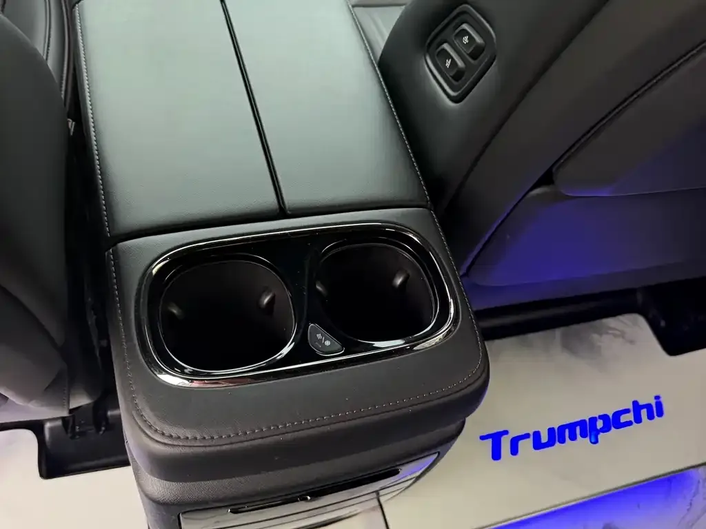 GAC Motor Trumpchi M8 — фото 4