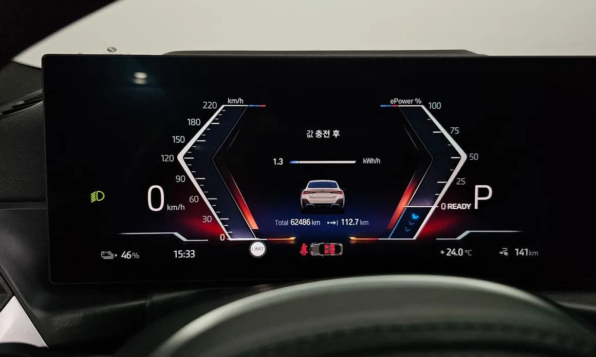 BMW i4 — фото 4