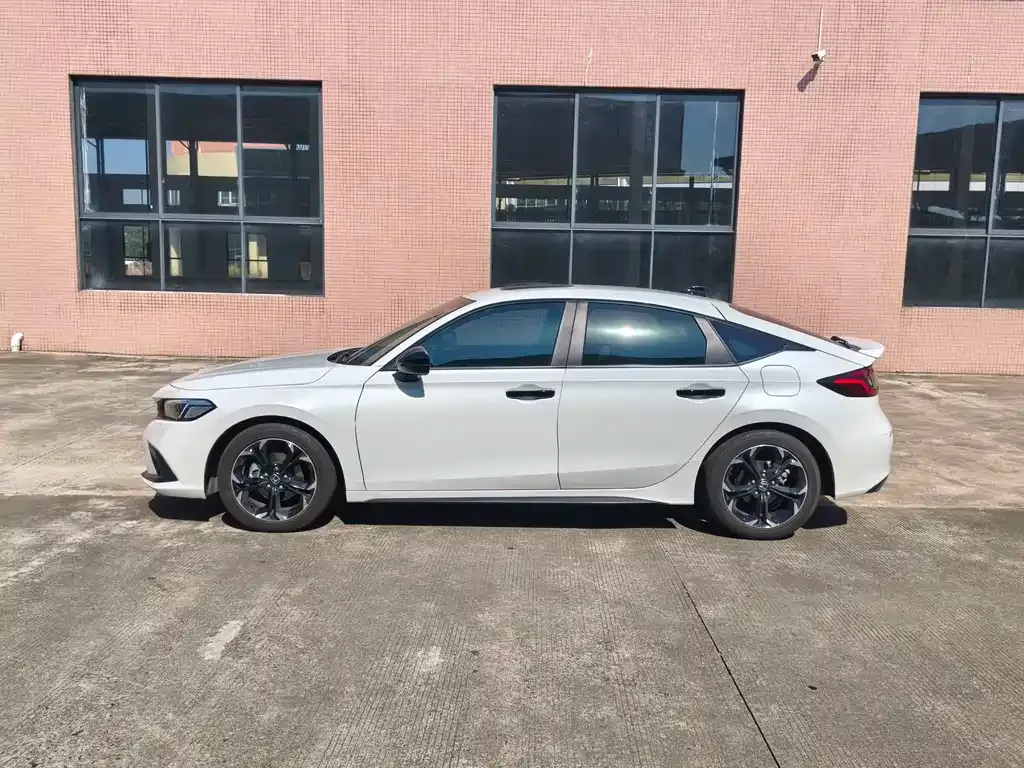 Honda Civic — фото 5