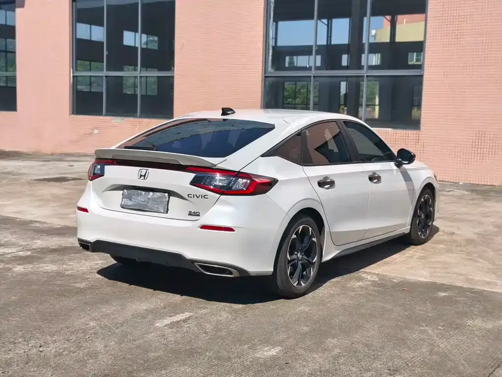 Honda Civic — фото 9