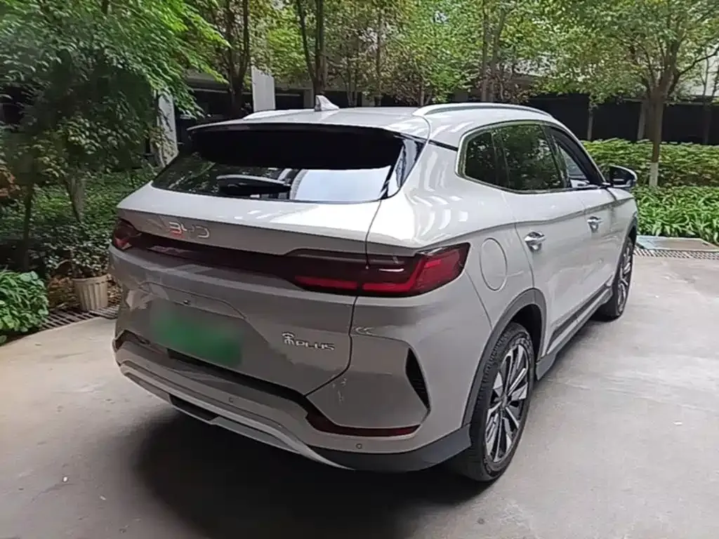 BYD PLUS New Energy — фото 10
