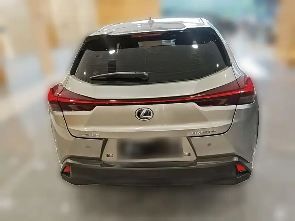 Lexus UX — фото 5