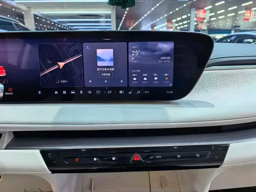 Buick GL8 Hybrid — фото 4