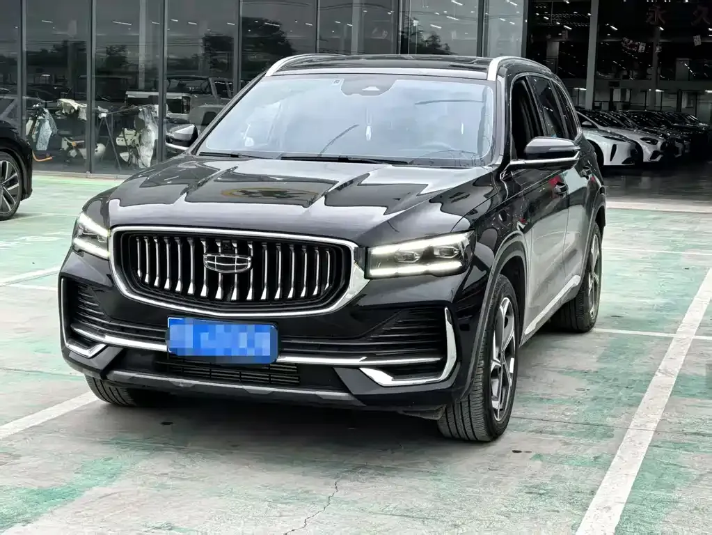 Geely Xingyue L — фото 1