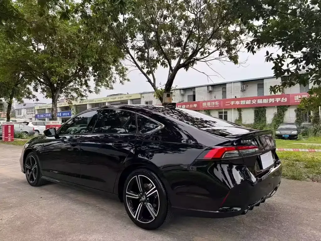 Honda Inspire — фото 4