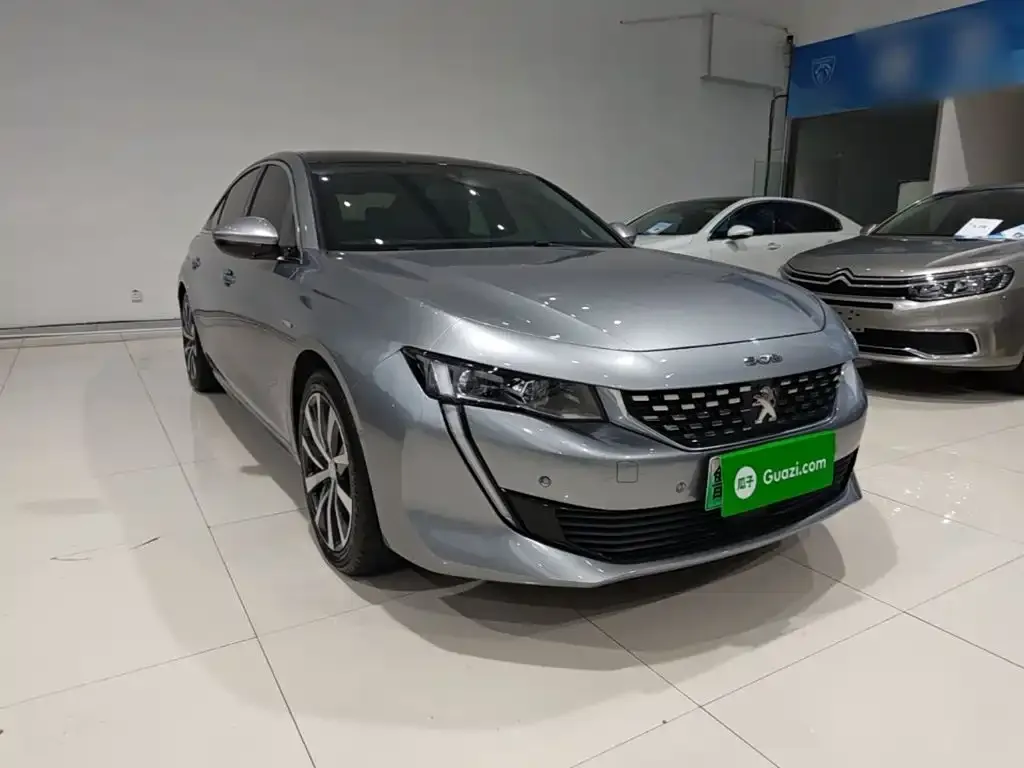 Peugeot 508L PHEV — фото 3