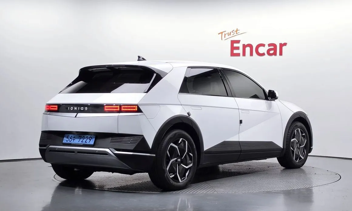 Hyundai Ioniq5 — фото 10