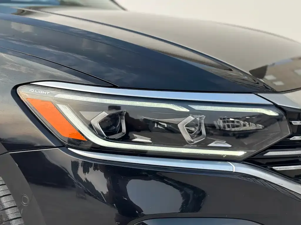 Volkswagen Passat — фото 7