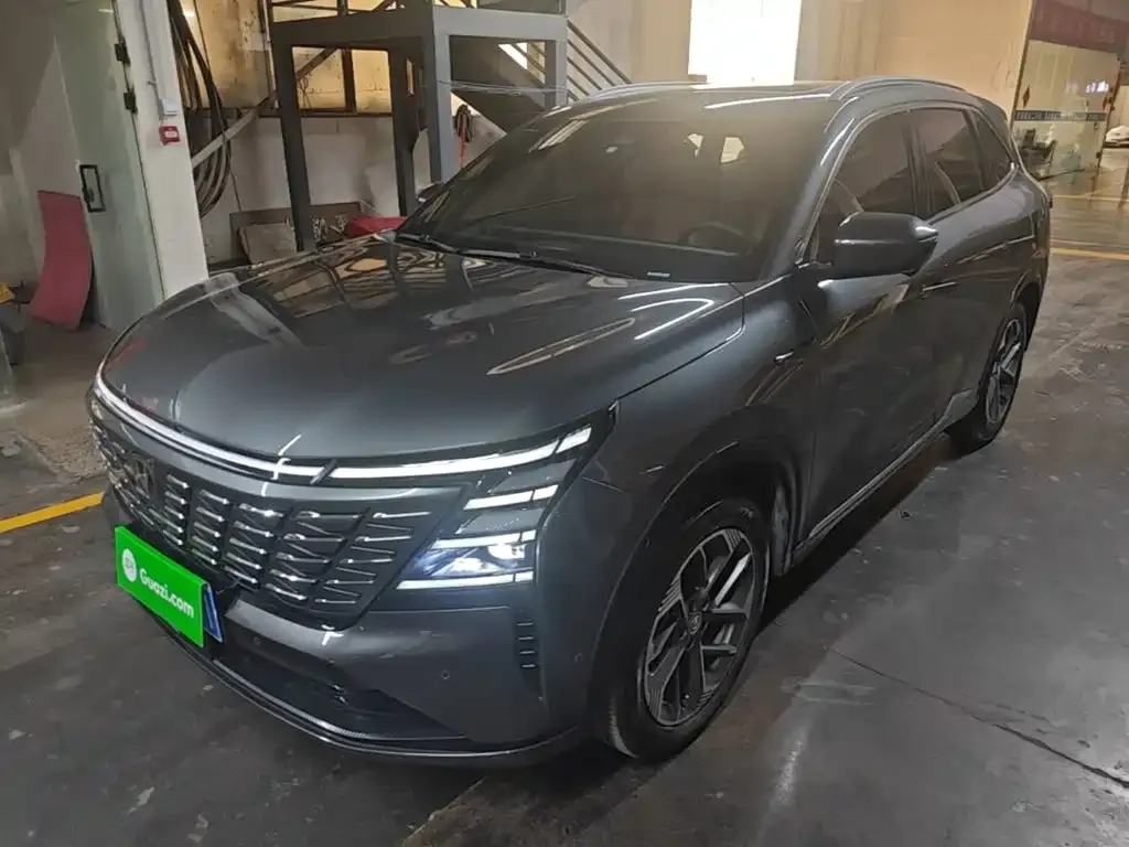 Changan CS75 PLUS — фото 1