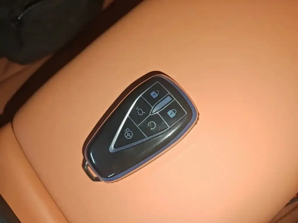 Changan CS75 PLUS — фото 2