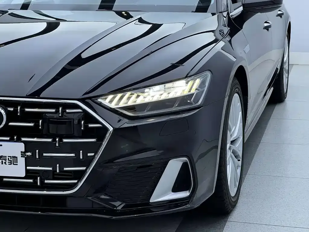 Audi A7L — фото 4