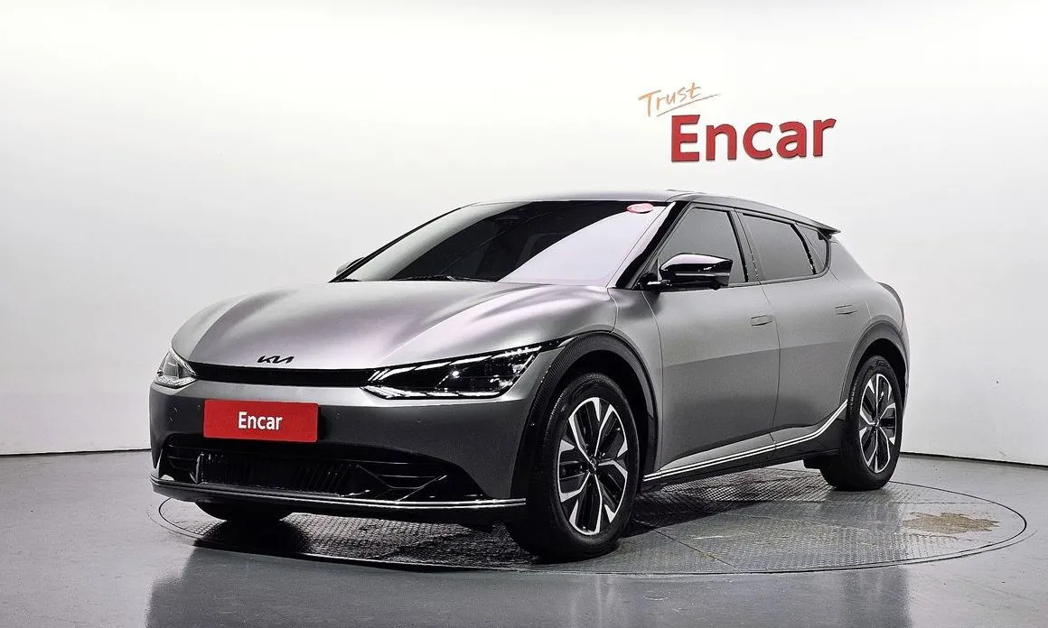 Kia EV6 — фото 1