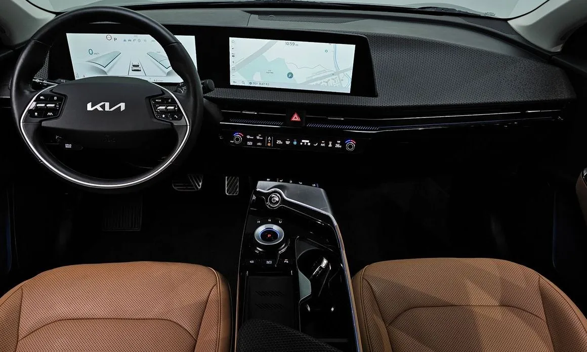 Kia EV6 — фото 8