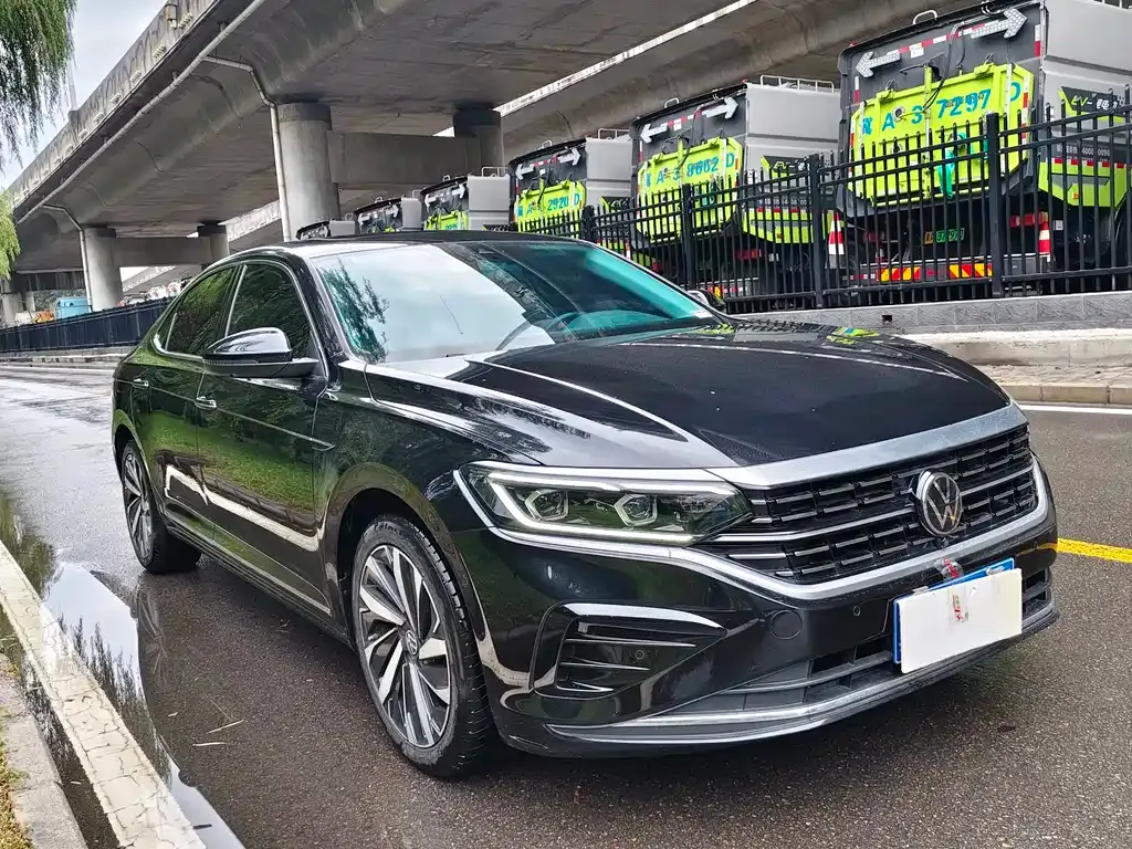Volkswagen Passat — фото 4
