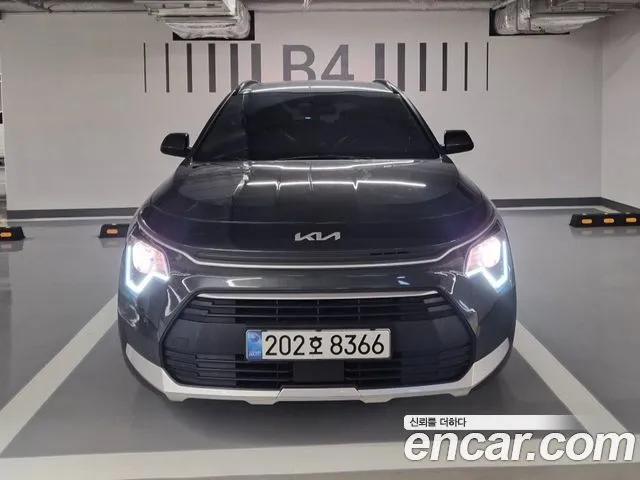 Kia Niro — фото 1