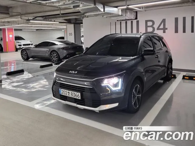 Kia Niro — фото 8