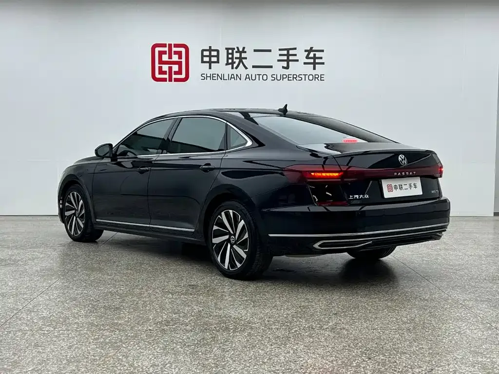 Volkswagen Passat — фото 9