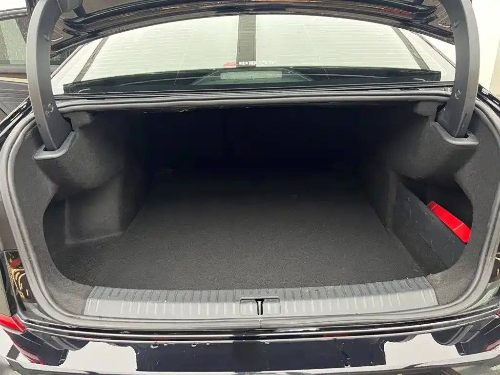Volkswagen Passat — фото 3