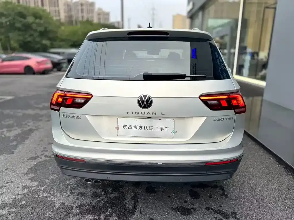 Volkswagen Tiguan L — фото 4