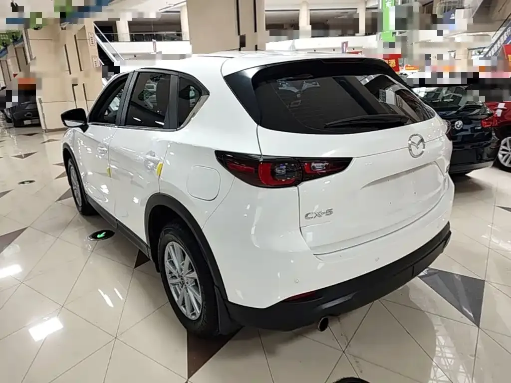 Mazda CX-5 — фото 10