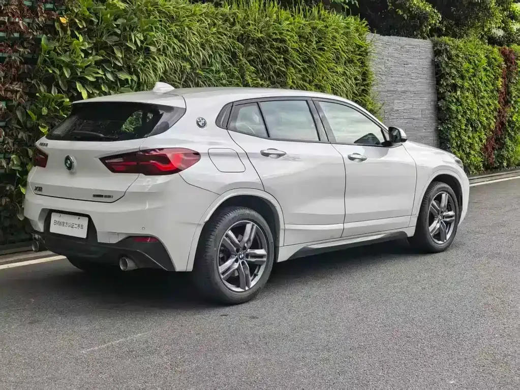 BMW X2 — фото 8