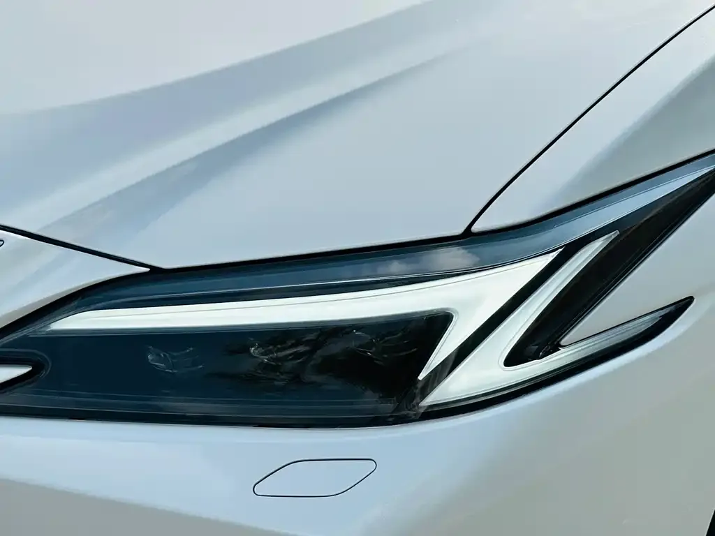 Lexus ES — фото 2