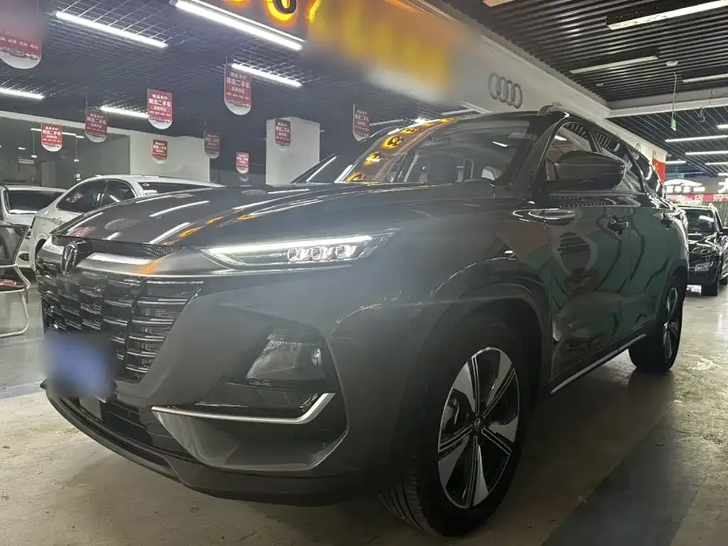 Changan CS75 — фото 1