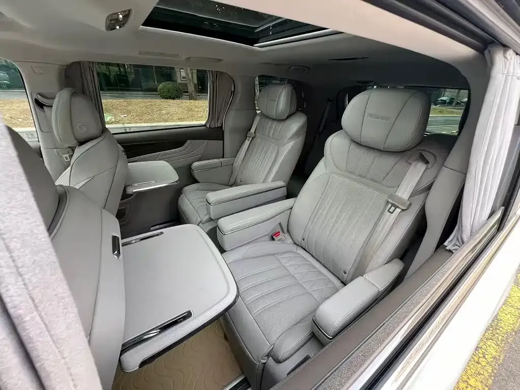 Roewe iMAX8 — фото 3