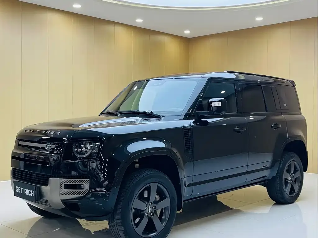 Land Rover Defender — фото 1