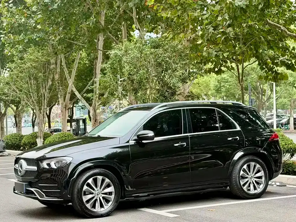 Mercedes-Benz GLE (Import) — фото 1