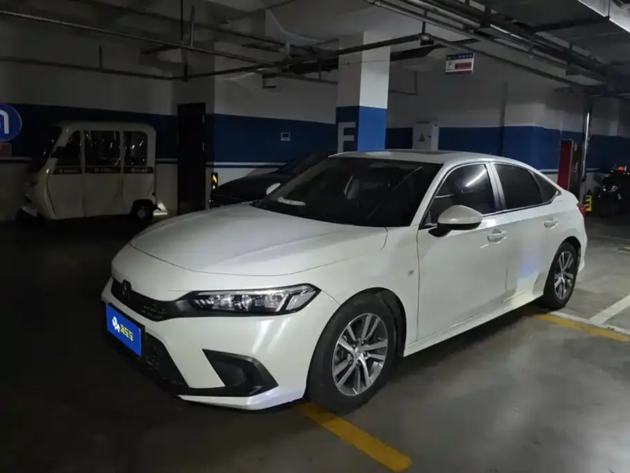 Honda Civic — фото 1