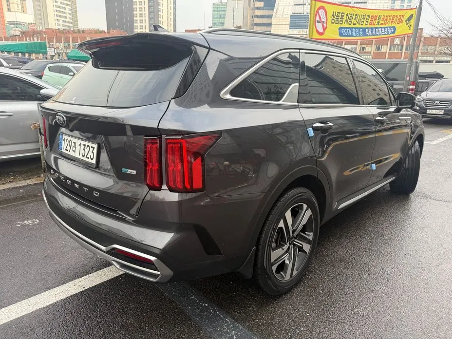 Kia Sorento — фото 5