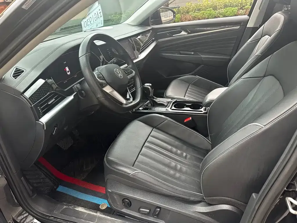 Volkswagen Passat — фото 7