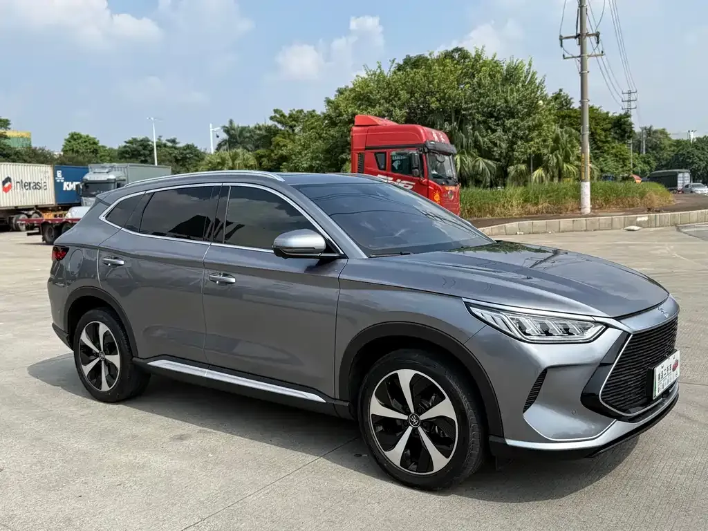 BYD PLUS New Energy — фото 3