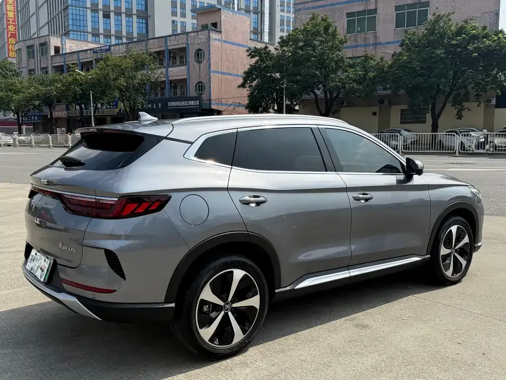 BYD PLUS New Energy — фото 7