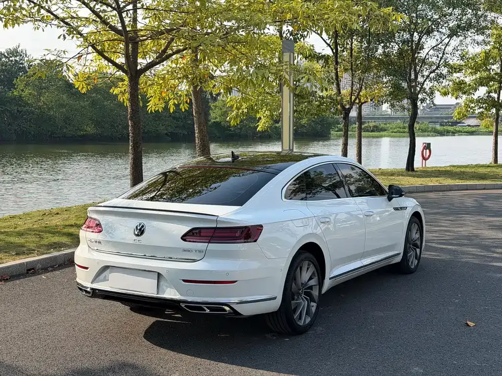 Volkswagen CC — фото 5