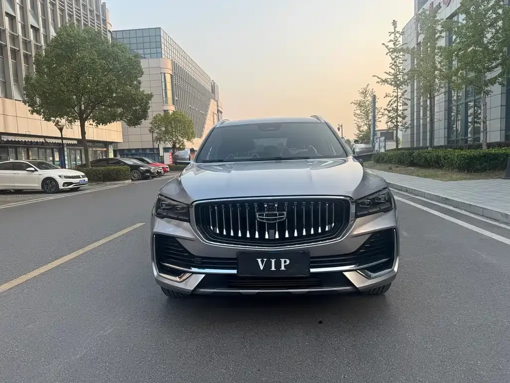 Geely Xingyue L — фото 10