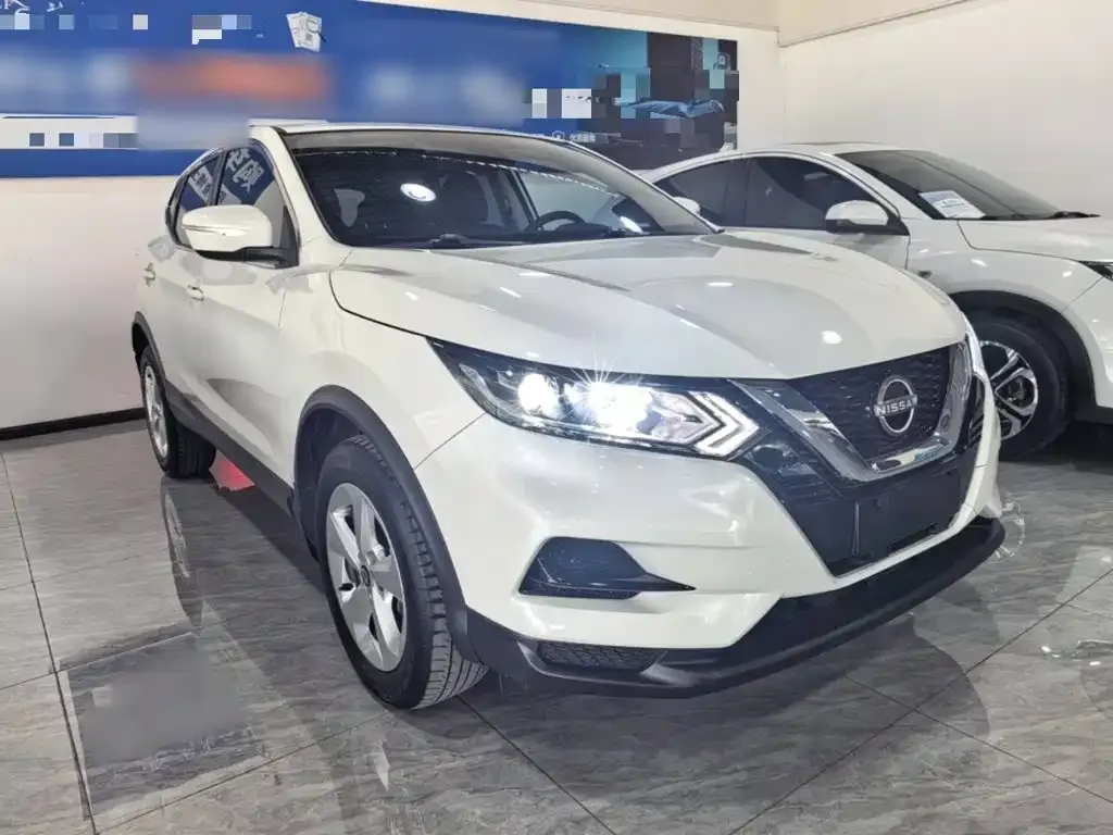 Nissan Qashqai — фото 6