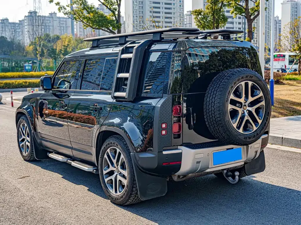 Land Rover Defender — фото 8