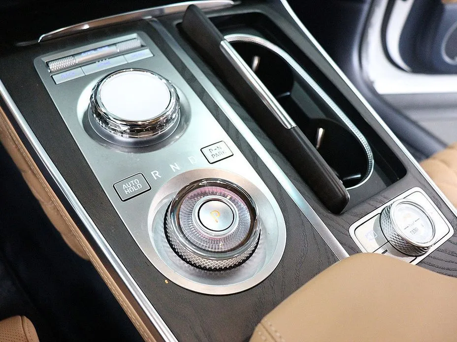 Genesis GV80 — фото 10