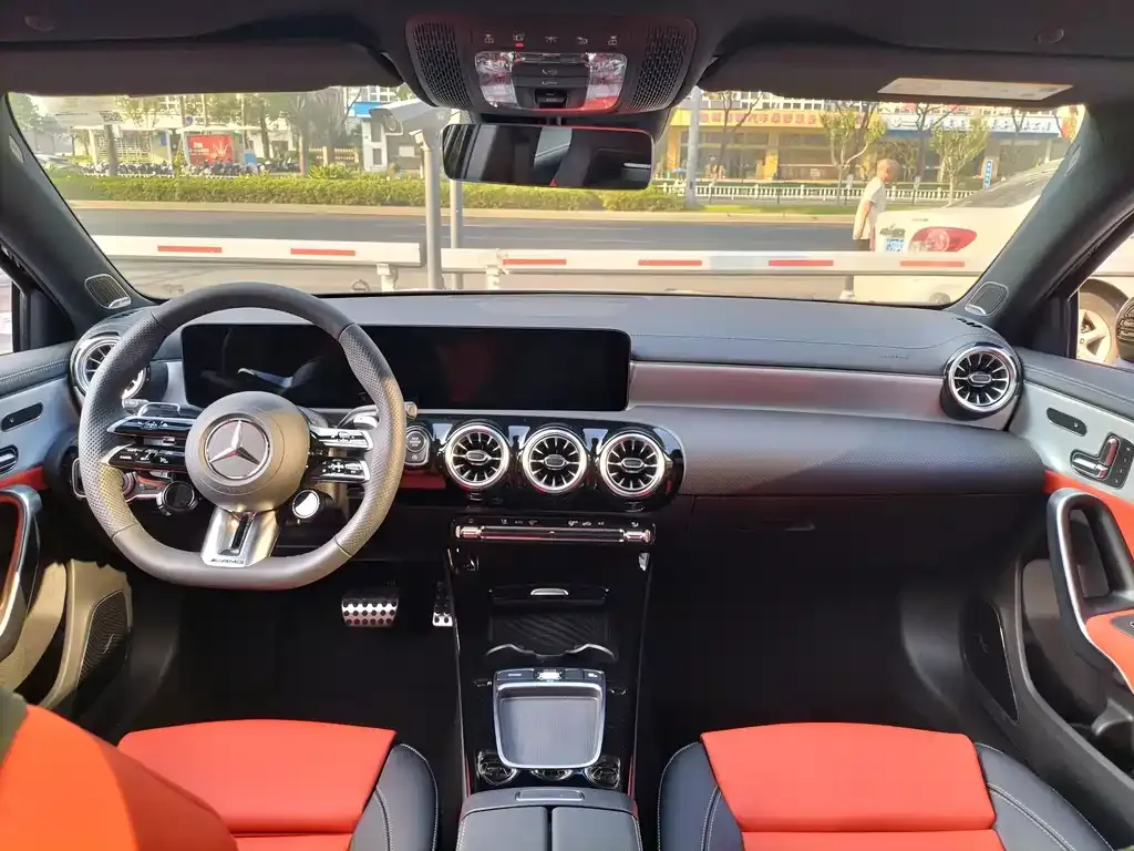 Mercedes-Benz A-Class AMG — фото 7