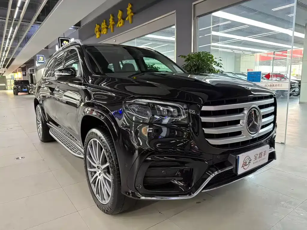 Mercedes-Benz GLS — фото 3