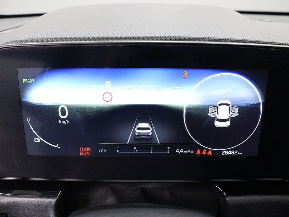 Kia Niro — фото 9