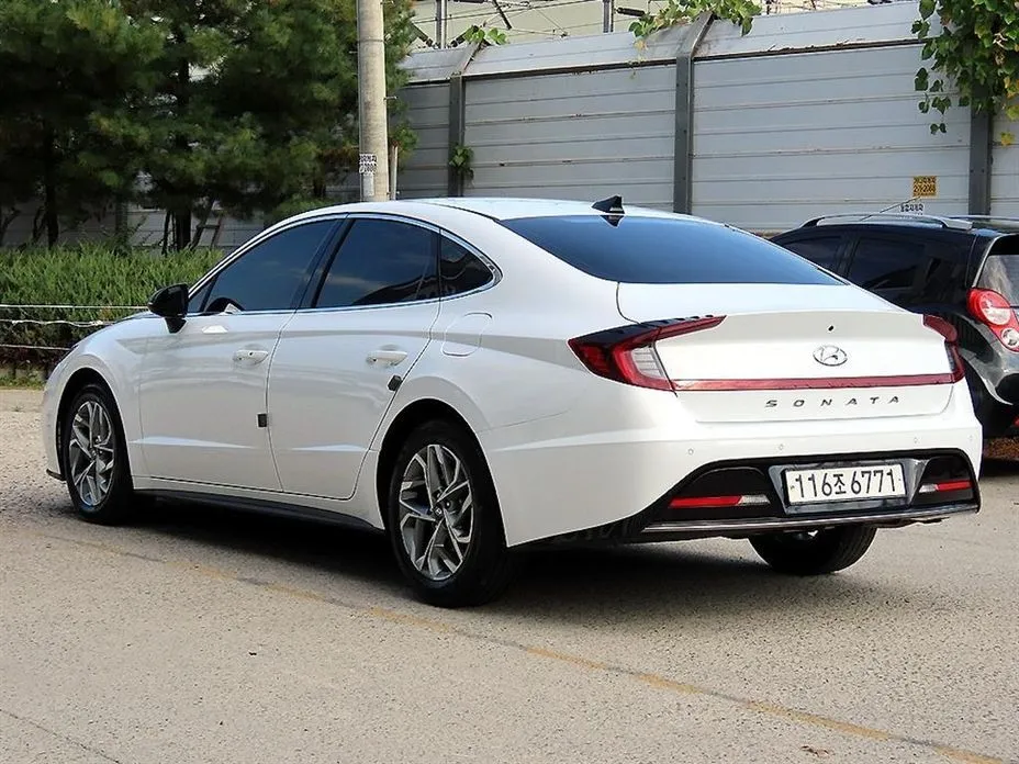 Hyundai Sonata — фото 7